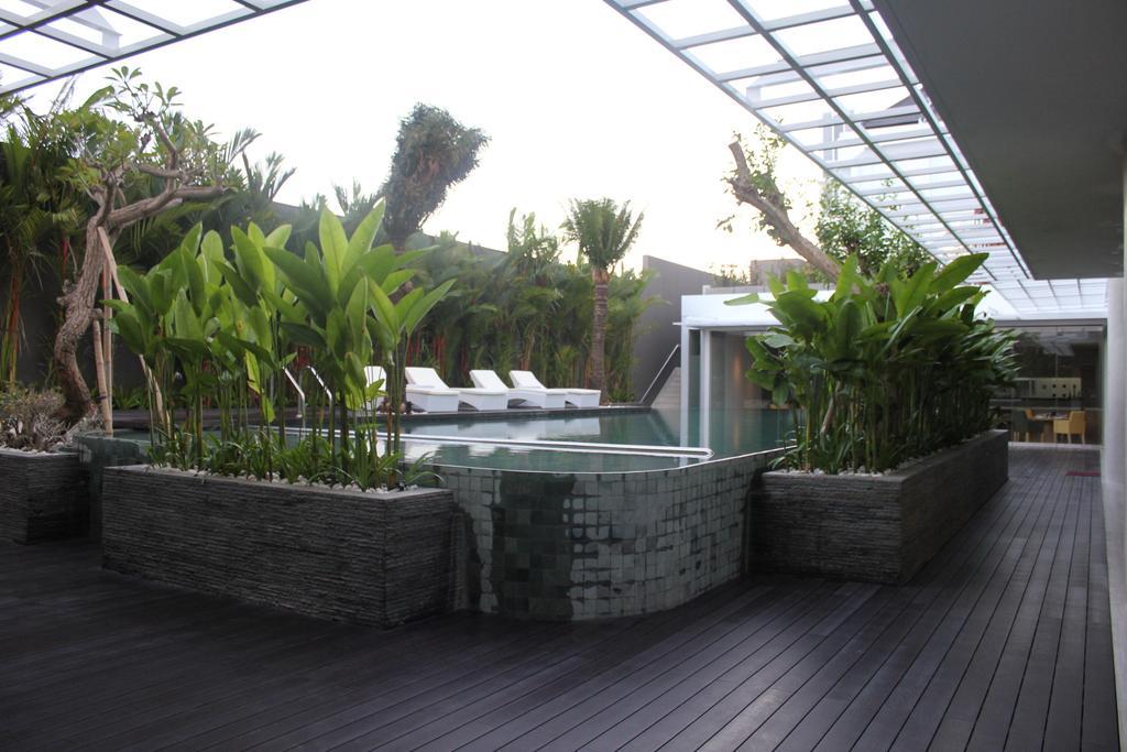 Harvestland Hotel Bali Kuta Lombok Exterior foto